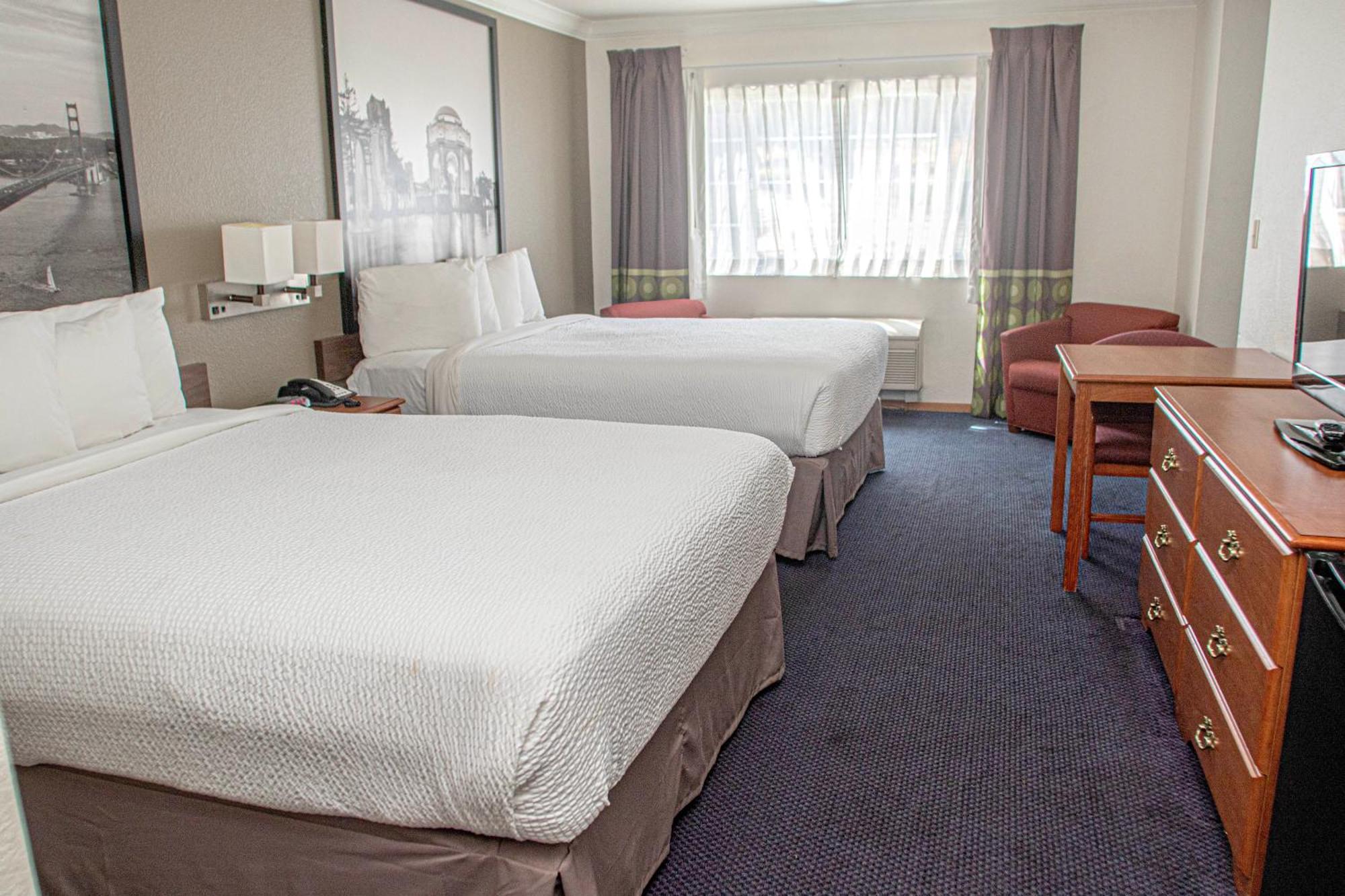 Creekside Inn & Suites Willits Bagian luar foto